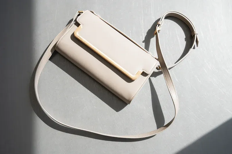 MISS MIAR CLUTCH — الصورة 3