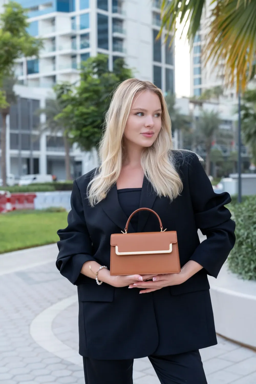 MISS MIAR COMPACT — photo 2