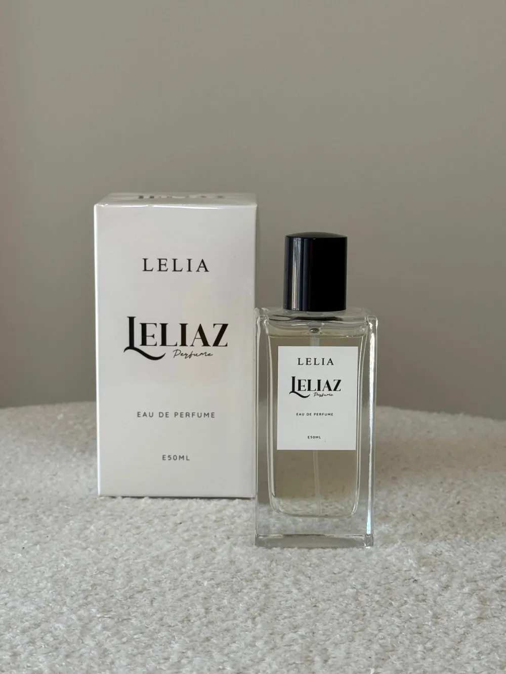 LELIA — الصورة 1