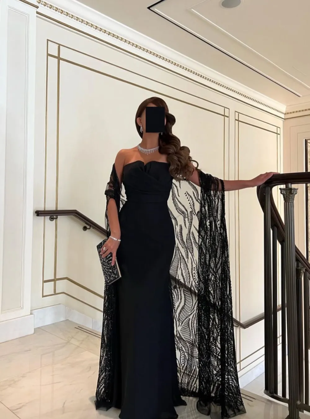 CHARMANTE IN BLACK