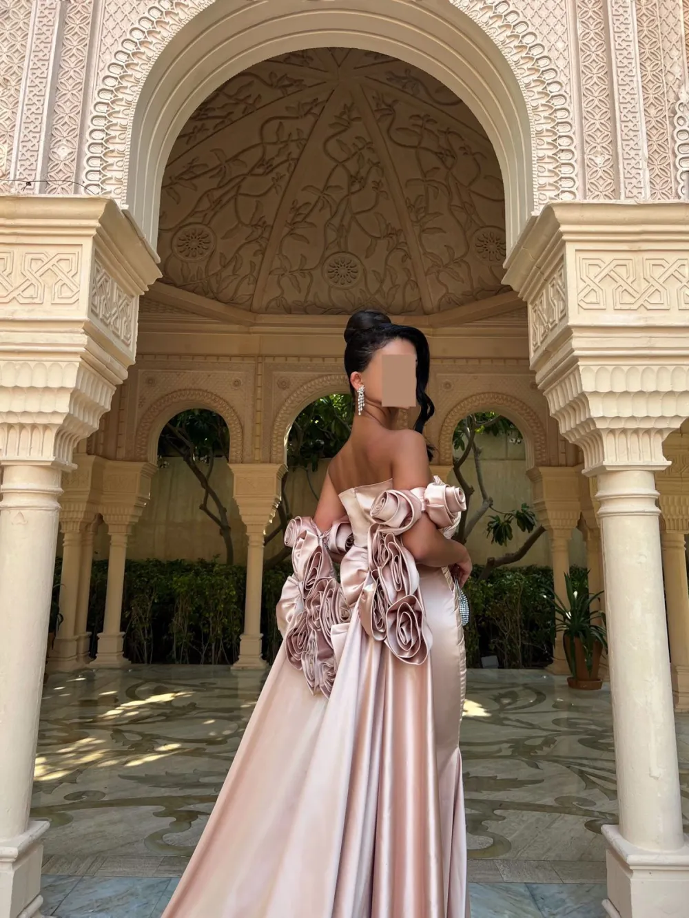 RENEE BEIGE — الصورة 1