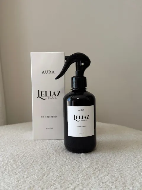 AURA — LELIAZ